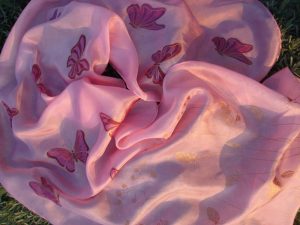 Kézzel festett selyemsál